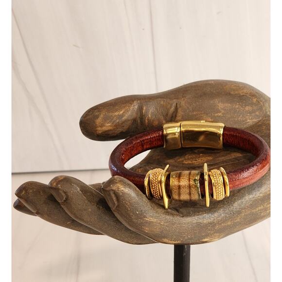 NEW Divine Debris Artisan Leather Bracelet Gold Magnetic Bangle Ceramic Accent - Picture 6 of 6